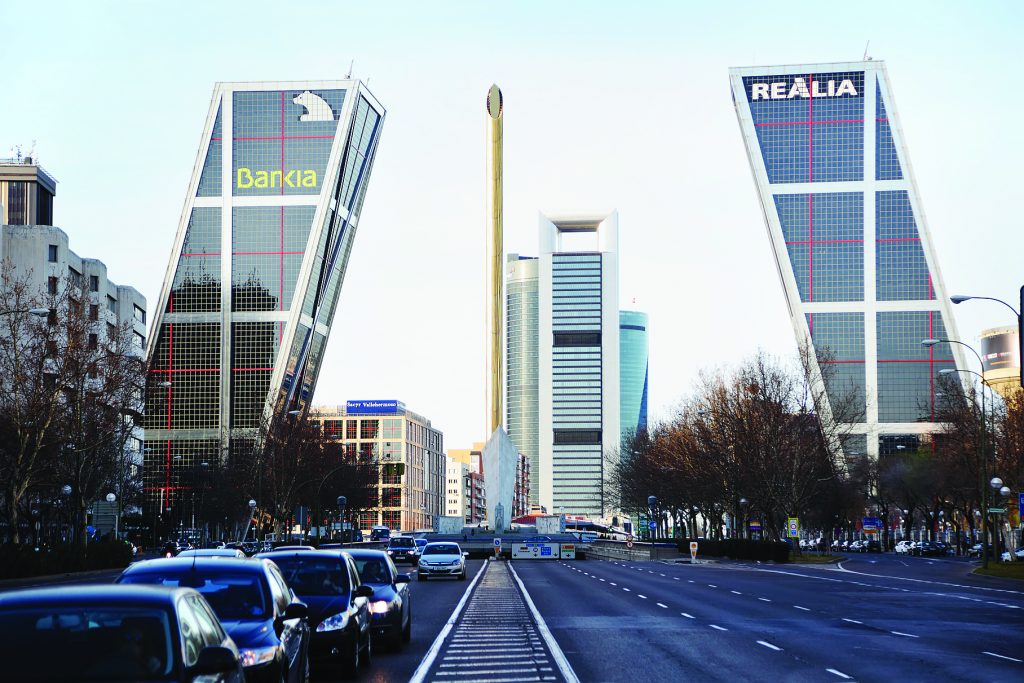 Комплекс зданий "Ворота в Европу". Мадрид, Испания